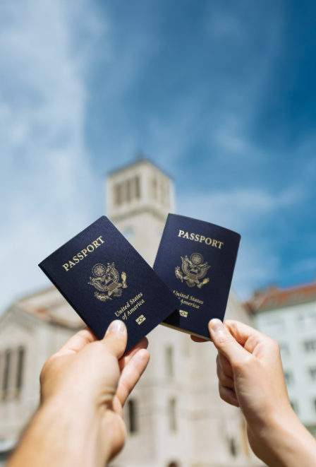 Tourists choosing fast-track for passport in DE.